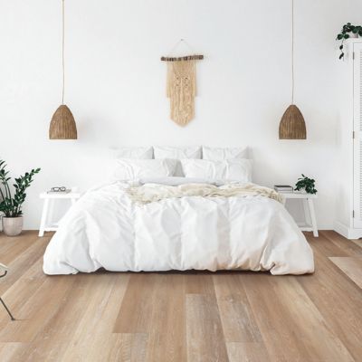 luxury vinyl plank flooring in a Kalamazoo 